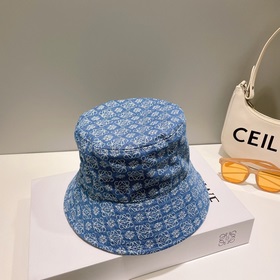 LOEWE Рыбацкая кепка из вымытого денима, весна-лето 2023 Классиче
