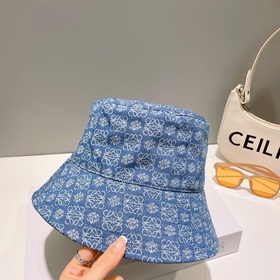 LOEWE Рыбацкая кепка из вымытого денима, весна-лето 2023 Классиче