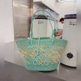 LOEWE официальный сайт, соломенная шляпа, сумка ручной работы из