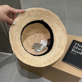 LOEWE Рафи-шляпа, полностью связанная вручную, складывается, окру