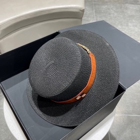 LOEWE 【Loewe】 Новая модель весенней коллекции 2023 года： соломенн