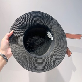 LOEWE uzzle Ройве 2023 Новая модель шляпы, такая же, как в магаз