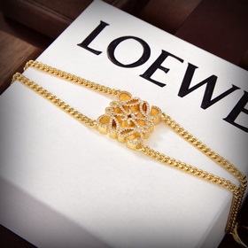 LOEWE Браслет Классический дизайн с логотипом LOEWE Anagram. Прос
