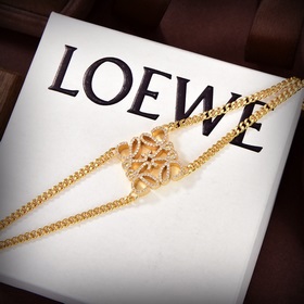 LOEWE Браслет Классический дизайн с логотипом LOEWE Anagram. Прос