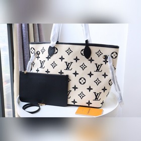 Оригинальная сумка Neverfull MM22838 черного цвета из новой капсу