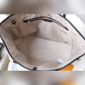 Оригинальная сумка Neverfull MM22838 черного цвета из новой капсу