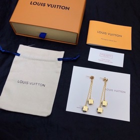 Оригинальные серьги LV, новая модель, Louis Vuitton, материал соо
