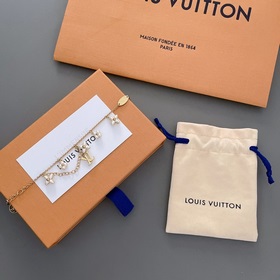 Двухслойный браслет Louis Vuitton с маленькими цветами. Браслет L