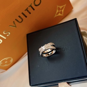 AA877 Новая модель роскошного кольца LV Louis Vuitton с бриллиант