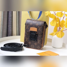 Сумка для мобильного телефона S-Lock Vertical Wearable M81522 Ста