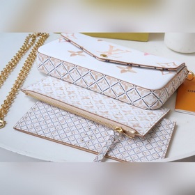 【Pochette Félicie сумка на цепочке】 M82520 Эта сумка Pochette Fé