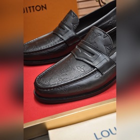 【LV】 (оригинальная кожаная подкладка) Новейшие кожаные деловые ту