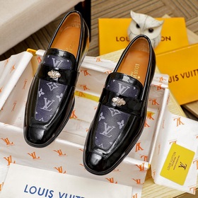 Louis Vuitton LV осенне-зимняя коллекция, полный ассортимент обув