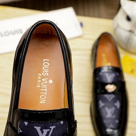 Louis Vuitton LV осенне-зимняя коллекция, полный ассортимент обув