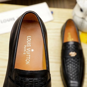 Louis Vuitton LV осенне-зимняя коллекция, полный ассортимент обув