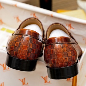 Louis Vuitton LV осенне-зимняя коллекция, полный ассортимент обув