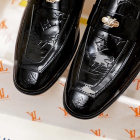 Louis Vuitton LV осенне-зимняя коллекция, полный ассортимент обув
