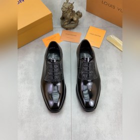 Louis Vuitton (LV) Элегантные кожаные туфли для делового стиля. Р