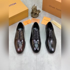 Louis Vuitton (LV) Элегантные кожаные туфли для делового стиля. Р
