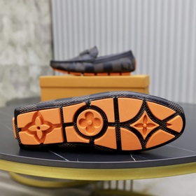 Бренд： LV Louis Vuitton Стандартный размер： 38-44 (45 на заказ) К
