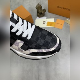 Louis Vuitton Новейшая модель на официальном сайте LV. Модные муж