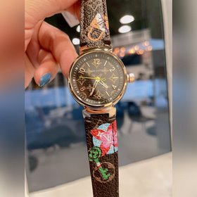 Часы Louis Vuitton с классическим дизайном. Чем старше, тем больш