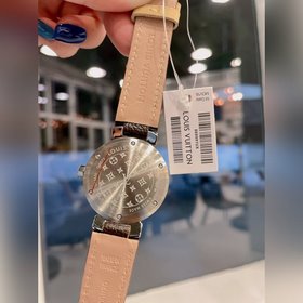 Часы Louis Vuitton с классическим дизайном. Чем старше, тем больш