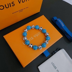 Специальная версия LV Louis Vuitton с множеством элементов стиле 