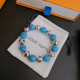 Специальная версия LV Louis Vuitton с множеством элементов стиле 