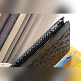 Pochette Jour Сумка M82080 Черная кожа Подходит для ноутбука. Мо