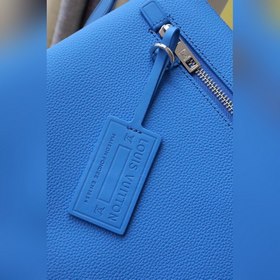 M82270 Синий Сумка «Takeoff» из кожи LV Aerogram идеально подход
