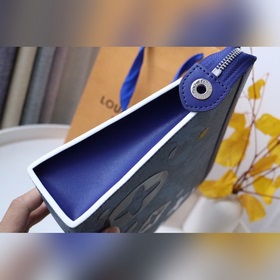 Высококачественная сумка POCHETTE VOYAGE среднего размера, M61692