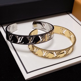 Новая серия браслетов LV Louis Vuitton с ажурным дизайном, подход