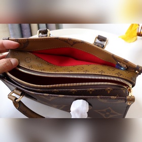 Сумка OnTheGo M46653 Оригинал Эта сумка OnTheGo сочетает в себе 