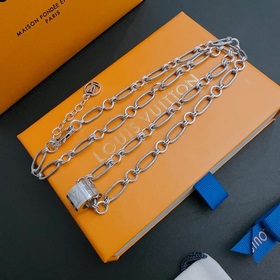 Оригинальное колье Louis Vuitton LV, новая модель из фирменного м