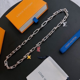 Оригинальное колье Louis Vuitton LV, новая модель из фирменного м