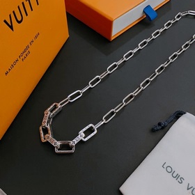 Оригинальное колье Louis Vuitton LV, новая модель из фирменного м