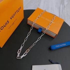 Оригинальное колье Louis Vuitton LV, новая модель из фирменного м