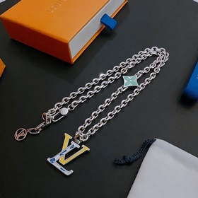 Оригинальное колье Louis Vuitton LV, новая модель из фирменного м
