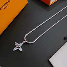 Оригинальное колье Louis Vuitton LV, новая модель из фирменного м