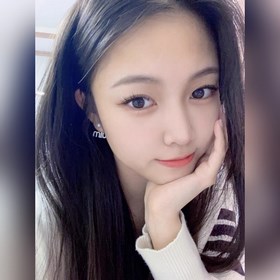 1880140  Z-модель miumiu серьги-гвоздики с буквамиз жемчуга и ки