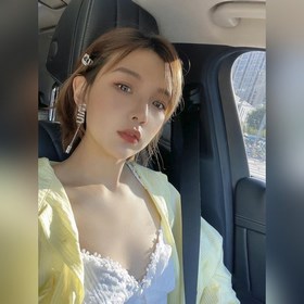 1880140  Z-модель miumiu серьги с буквами кисточками. Элегантный