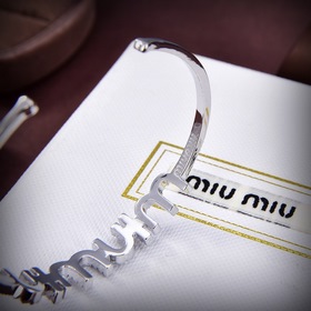 Новинка 2023 года, подлинный товар, новый браслет miumiu с буквам