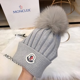 MONCLER вязаная шапка из шерсти, высокая версия с меховым помпоно