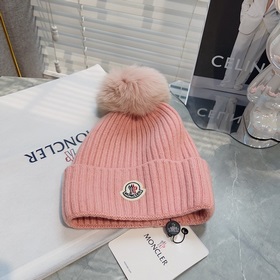 В комплекте с защитным чехлом Moncler Высококачественная теплая в