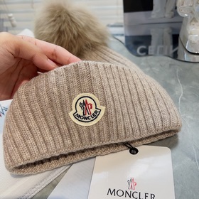 В комплекте с защитным чехлом Moncler Высококачественная теплая в