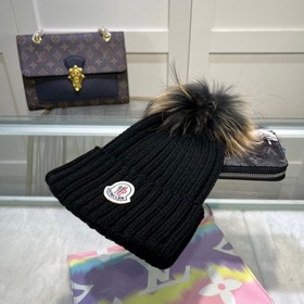 MONCLER (подходит для взрослых, детей, подростков, очень эластичн