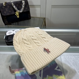 Новинка — MONCLER вязаная шапка из шерсти с QR-кодом, отличное к