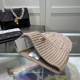 Новинка — MONCLER вязаная шапка из шерсти с QR-кодом, отличное к