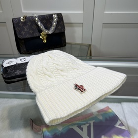Новинка — MONCLER вязаная шапка из шерсти с QR-кодом, отличное к